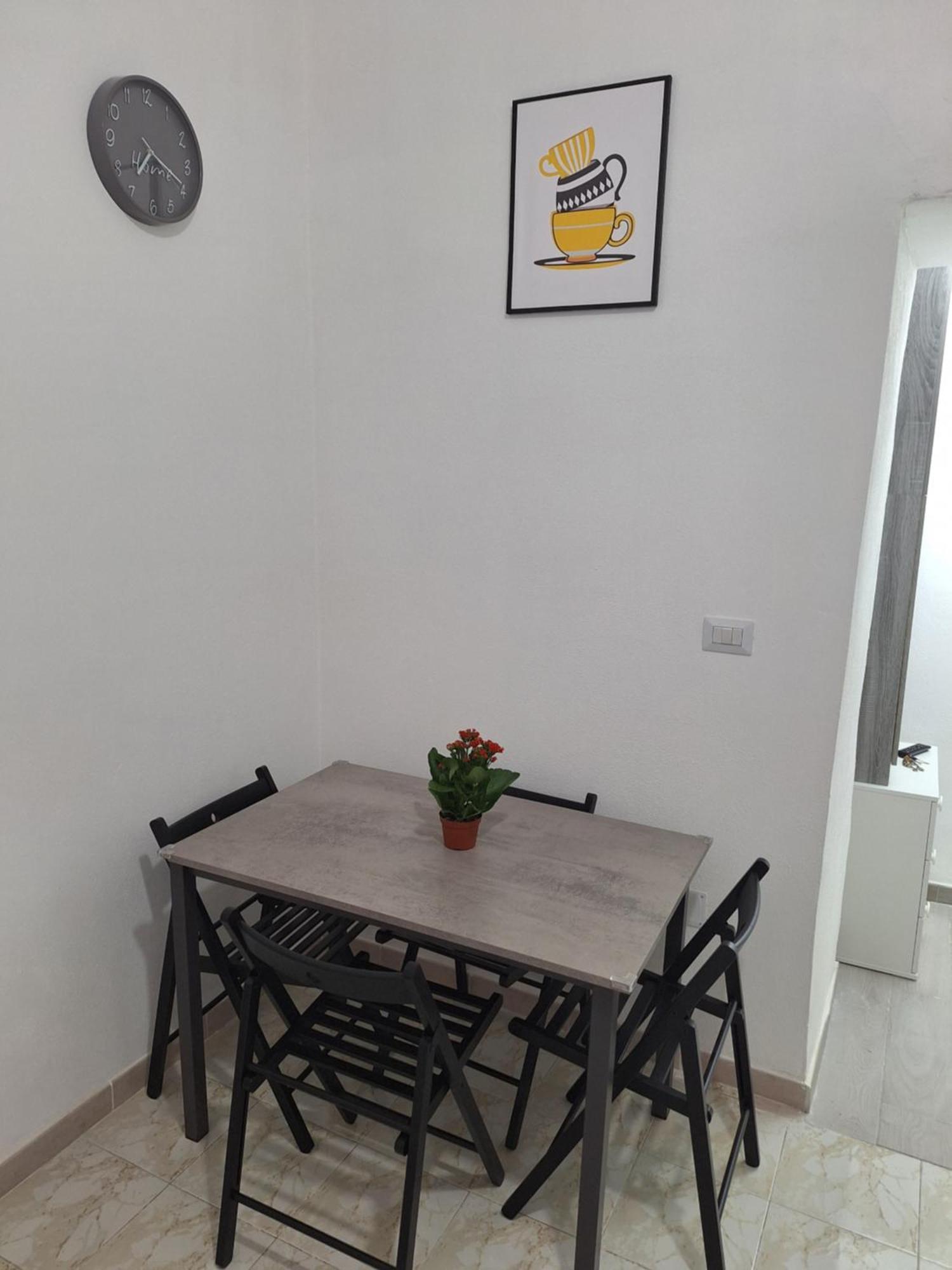 Donna Rita Appartement Napels Buitenkant foto